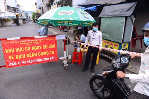 3.598 điểm phong tỏa ở TP.HCM để phòng chống dịch - Ảnh 1. 3.598 điểm phong tỏa ở TP.HCM để phòng chống dịch - Ảnh 1.