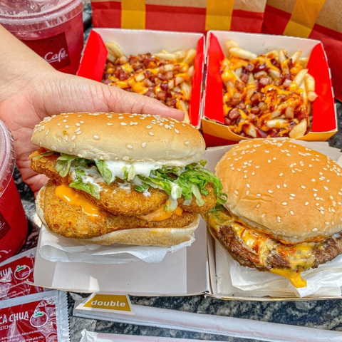 Tour ẩm thực Châu Âu tại McDonald’s từ 36.000 đồng - Ảnh 3. Tour ẩm thực Châu Âu tại McDonald’s từ 36.000 đồng - Ảnh 3.