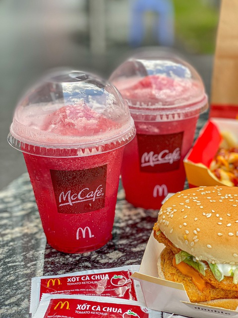 Tour ẩm thực Châu Âu tại McDonald’s từ 36.000 đồng - Ảnh 6. Tour ẩm thực Châu Âu tại McDonald’s từ 36.000 đồng - Ảnh 6.
