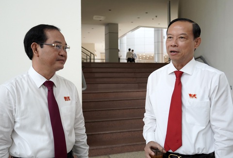 Ông Phạm Viết Thanh và Nguyễn Văn Thọ được bầu làm chủ tịch HĐND, chủ tịch tỉnh Bà Rịa-Vũng Tàu - Ảnh 2. Ông Phạm Viết Thanh và Nguyễn Văn Thọ được bầu làm chủ tịch HĐND, chủ tịch tỉnh Bà Rịa-Vũng Tàu - Ảnh 2.