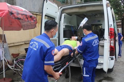 Người dân khu cách ly, giãn cách của TP.HCM nếu bị bệnh được chữa trị ra sao? - Ảnh 1. Người dân khu cách ly, giãn cách của TP.HCM nếu bị bệnh được chữa trị ra sao? - Ảnh 1.