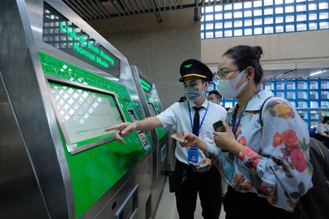 Tàu Cát Linh - Hà Đông có giá vé lượt cao nhất 15.000 đồng/vé - Ảnh 1. Tàu Cát Linh - Hà Đông có giá vé lượt cao nhất 15.000 đồng/vé - Ảnh 1.