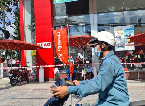 Bình Dương thêm 2 ca nghi mắc COVID-19, liên quan Hà Nội, Hà Tĩnh - Ảnh 1. Bình Dương thêm 2 ca nghi mắc COVID-19, liên quan Hà Nội, Hà Tĩnh - Ảnh 1.