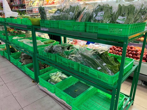 Lo ngại ngăn sông cấm chợ, nhiều loại rau hụt nguồn cung, giá tăng - Ảnh 2. Lo ngại ngăn sông cấm chợ, nhiều loại rau hụt nguồn cung, giá tăng - Ảnh 2.