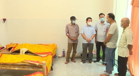 Vụ cháy tiệm điện, 4 người chết: Gọi điện được nhưng không cứu kịp nạn nhân - Ảnh 1. Vụ cháy tiệm điện, 4 người chết: Gọi điện được nhưng không cứu kịp nạn nhân - Ảnh 1.