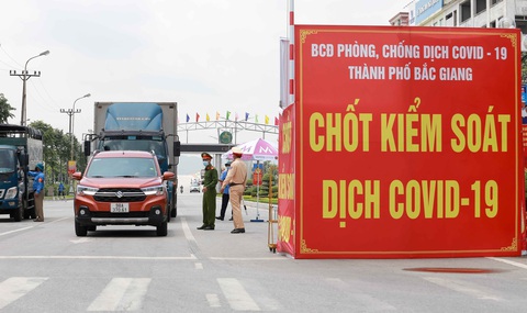 Bắc Giang sắp cán mốc 3.000 ca COVID-19, đề nghị hỗ trợ 500 tỉ đồng để chống dịch - Ảnh 1. Bắc Giang sắp cán mốc 3.000 ca COVID-19, đề nghị hỗ trợ 500 tỉ đồng để chống dịch - Ảnh 1.