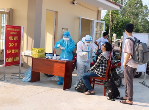 Người từ TP.HCM về Bà Rịa - Vũng Tàu cách ly như thế nào? - Ảnh 2. Người từ TP.HCM về Bà Rịa - Vũng Tàu cách ly như thế nào? - Ảnh 2.