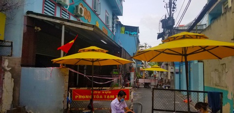 5 người trong 1 khu nhà trọ ở quận Tân Bình mắc COVID-19 - Ảnh 1. 5 người trong 1 khu nhà trọ ở quận Tân Bình mắc COVID-19 - Ảnh 1.