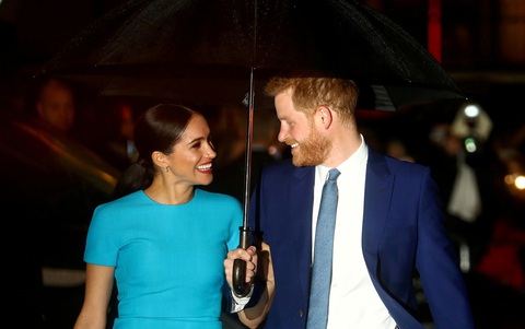 Vợ chồng hoàng tử Harry đặt tên con gái theo nữ hoàng Anh - Ảnh 1. Vợ chồng hoàng tử Harry đặt tên con gái theo nữ hoàng Anh - Ảnh 1.