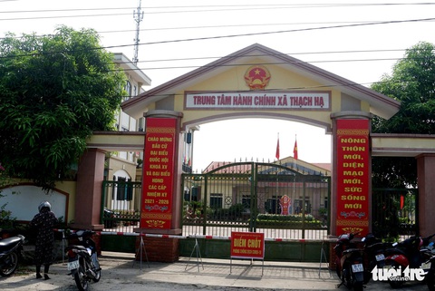 Hà Tĩnh thêm 2 ca mắc COVID-19, phong tỏa trụ sở xã và 710 hộ dân - Ảnh 1. Hà Tĩnh thêm 2 ca mắc COVID-19, phong tỏa trụ sở xã và 710 hộ dân - Ảnh 1.