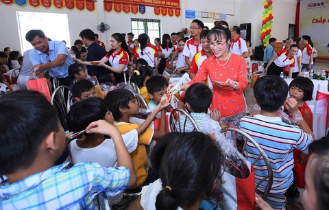 Cả nước chung tay để chiến thắng đại dịch - Ảnh 3. Cả nước chung tay để chiến thắng đại dịch - Ảnh 3.