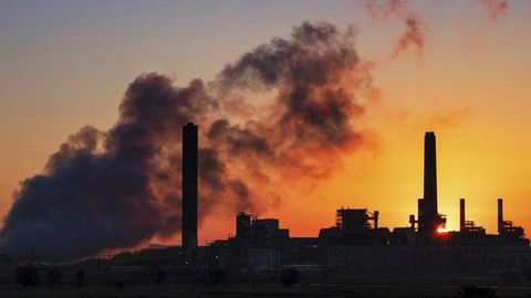 Nồng độ CO2 trong khí quyển tăng cao kỷ lục - Ảnh 1. Nồng độ CO2 trong khí quyển tăng cao kỷ lục - Ảnh 1.