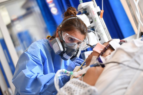 Nguy cơ mắc hội chứng Guillain-Barré sau nhiễm COVID-19 - Ảnh 1. Nguy cơ mắc hội chứng Guillain-Barré sau nhiễm COVID-19 - Ảnh 1.