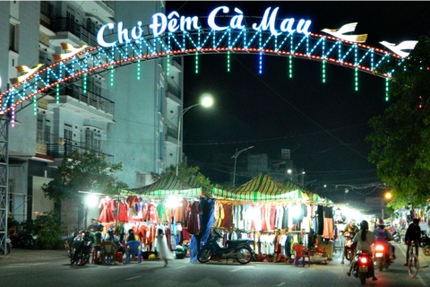 Cà Mau cho phép các cơ sở kinh doanh, dịch vụ hoạt động trở lại - Ảnh 1. Cà Mau cho phép các cơ sở kinh doanh, dịch vụ hoạt động trở lại - Ảnh 1.