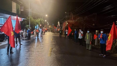 Trưa nay 9-6: 283 ca COVID-19 mới, Thủ tướng yêu cầu khẩn trương triển khai chiến lược vắc xin - Ảnh 1. Trưa nay 9-6: 283 ca COVID-19 mới, Thủ tướng yêu cầu khẩn trương triển khai chiến lược vắc xin - Ảnh 1.
