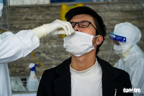 Hà Nội thêm 4 ca COVID-19, là F1 của bệnh nhân bán rau tại Đông Anh - Ảnh 1. Hà Nội thêm 4 ca COVID-19, là F1 của bệnh nhân bán rau tại Đông Anh - Ảnh 1.
