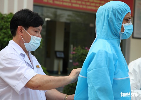 Ai từng đến 3 địa điểm này tại Hà Tĩnh hãy liên hệ cơ quan y tế để được hỗ trợ - Ảnh 1. Ai từng đến 3 địa điểm này tại Hà Tĩnh hãy liên hệ cơ quan y tế để được hỗ trợ - Ảnh 1.