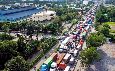 Thu phí cảng biển TP.HCM ra sao? - Ảnh 1. Thu phí cảng biển TP.HCM ra sao? - Ảnh 1.