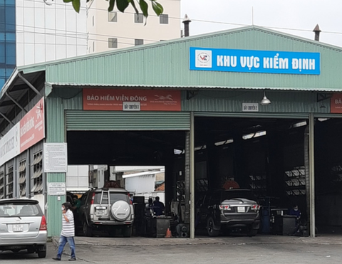 Tạm dừng hoạt động một trạm đăng kiểm vì có nhân viên F2 của ca nghi nhiểm COVID-19 - Ảnh 1. Tạm dừng hoạt động một trạm đăng kiểm vì có nhân viên F2 của ca nghi nhiểm COVID-19 - Ảnh 1.