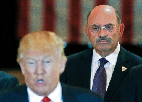 Giám đốc tài chính của Trump Organization trình diện trước các công tố viên - Ảnh 1. Giám đốc tài chính của Trump Organization trình diện trước các công tố viên - Ảnh 1.