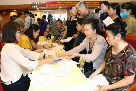 Oxfam Việt Nam đề nghị mở rộng hỗ trợ tất cả nhóm việc làm của người lao động tự do - Ảnh 1. Oxfam Việt Nam đề nghị mở rộng hỗ trợ tất cả nhóm việc làm của người lao động tự do - Ảnh 1.