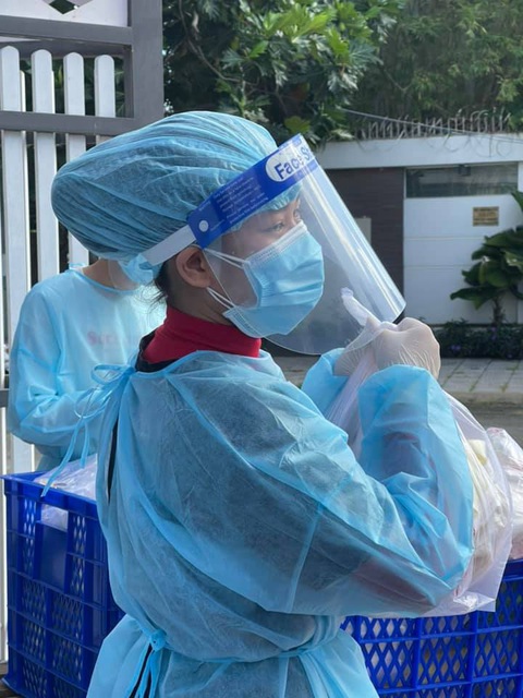 Hoa hậu Hoàn vũ nhí thế giới Bella Vũ và bạn bè với kho quà khủng gửi bà con nghèo - Ảnh 1. Hoa hậu Hoàn vũ nhí thế giới Bella Vũ và bạn bè với kho quà khủng gửi bà con nghèo - Ảnh 1.