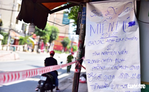 Sài Gòn mình chống dịch thấy thật dễ thương - Ảnh 8. Sài Gòn mình chống dịch thấy thật dễ thương - Ảnh 8.