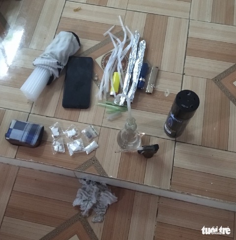 Bắt 5 người trong một gia đình vì mua bán trái phép chất ma túy - Ảnh 1. Bắt 5 người trong một gia đình vì mua bán trái phép chất ma túy - Ảnh 1.