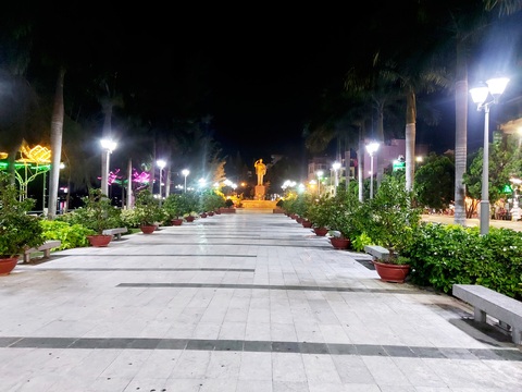 Ninh Kiều và Cái Răng, Cần Thơ đêm trước giờ G - Ảnh 2. Ninh Kiều và Cái Răng, Cần Thơ đêm trước giờ G - Ảnh 2.