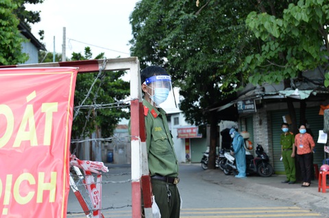 Thêm 16 tỉnh thành phía Nam giãn cách theo chỉ thị 16, từ 0h ngày 19-7 - Ảnh 1. Thêm 16 tỉnh thành phía Nam giãn cách theo chỉ thị 16, từ 0h ngày 19-7 - Ảnh 1.