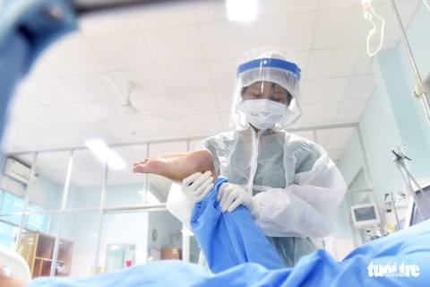 HỎI - ĐÁP về dịch COVID-19: Năng lực cách ly và điều trị COVID-19 của TP.HCM thế nào? - Ảnh 1. HỎI - ĐÁP về dịch COVID-19: Năng lực cách ly và điều trị COVID-19 của TP.HCM thế nào? - Ảnh 1.
