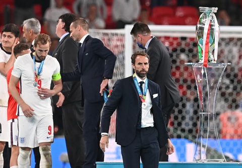 Những khoảnh khắc định đoạt trận chung kết Euro 2020 - Ảnh 23. Những khoảnh khắc định đoạt trận chung kết Euro 2020 - Ảnh 23.