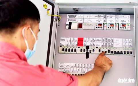 Siêu xe xét nghiệm lưu động vượt 1.700km vào hỗ trợ TP.HCM - Ảnh 4. Siêu xe xét nghiệm lưu động vượt 1.700km vào hỗ trợ TP.HCM - Ảnh 4.