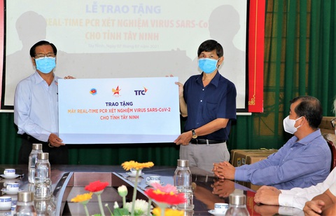 Tập đoàn TTC và DHA chung tay phòng chống đại dịch COVID-19 - Ảnh 1. Tập đoàn TTC và DHA chung tay phòng chống đại dịch COVID-19 - Ảnh 1.