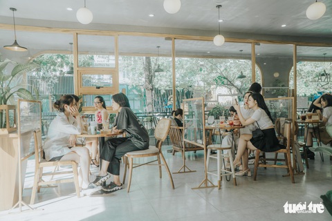 Hà Nội thêm 1 ca COVID-19 ở phố Trần Cung, phong tỏa 3 tòa nhà xung quanh - Ảnh 1. Hà Nội thêm 1 ca COVID-19 ở phố Trần Cung, phong tỏa 3 tòa nhà xung quanh - Ảnh 1.