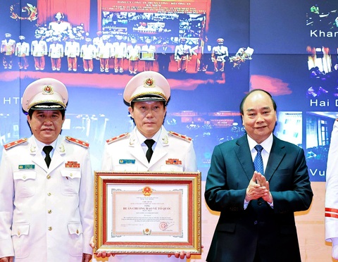 An ninh quốc gia là đặc biệt hệ trọng, then chốt, sống còn - Ảnh 1. An ninh quốc gia là đặc biệt hệ trọng, then chốt, sống còn - Ảnh 1.