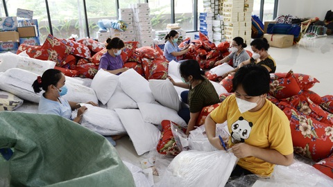 TP.HCM: Quá tải nguồn lực điều trị COVID-19 - Ảnh 2. TP.HCM: Quá tải nguồn lực điều trị COVID-19 - Ảnh 2.