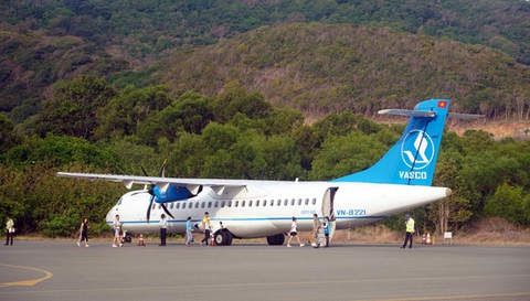 Vietnam Airlines bán hết đội máy bay cánh quạt ATR-72 - Ảnh 1. Vietnam Airlines bán hết đội máy bay cánh quạt ATR-72 - Ảnh 1.