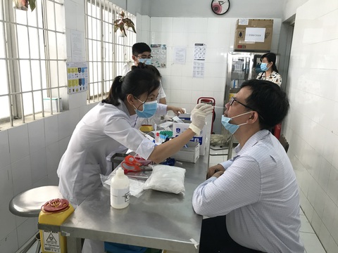 Từ 0h ngày 15-7, Tây Ninh áp dụng chỉ thị 16 nhiều nơi, còn lại toàn tỉnh theo chỉ thị 15 - Ảnh 1. Từ 0h ngày 15-7, Tây Ninh áp dụng chỉ thị 16 nhiều nơi, còn lại toàn tỉnh theo chỉ thị 15 - Ảnh 1.