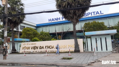 Một bệnh viện tư nhân tại An Giang thông báo tiêm vắc xin COVID-19 dịch vụ - Ảnh 1. Một bệnh viện tư nhân tại An Giang thông báo tiêm vắc xin COVID-19 dịch vụ - Ảnh 1.
