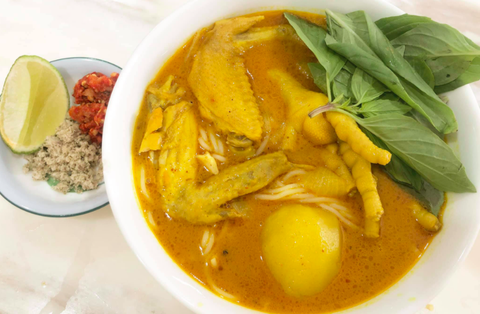 Hứa Vĩ Văn nấu bún bò Huế theo linh cảm ẩm thực trời phú - Ảnh 10. Hứa Vĩ Văn nấu bún bò Huế theo linh cảm ẩm thực trời phú - Ảnh 10.