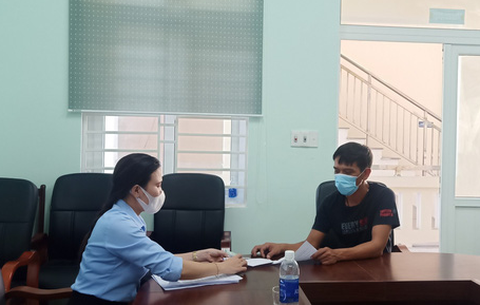 Phạt 1 triệu đồng do thả chó chạy rông gây tai nạn còn đánh người - Ảnh 1. Phạt 1 triệu đồng do thả chó chạy rông gây tai nạn còn đánh người - Ảnh 1.