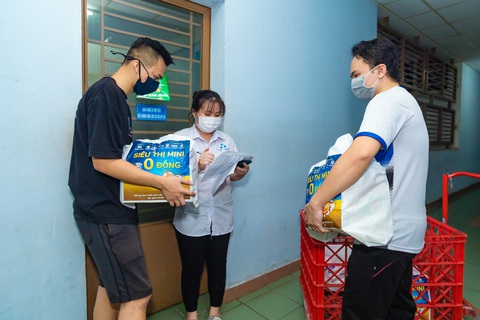 Thêm 50.000 phiếu mua hàng siêu thị 0 đồng tặng lao động nghèo, sinh viên - Ảnh 5. Thêm 50.000 phiếu mua hàng siêu thị 0 đồng tặng lao động nghèo, sinh viên - Ảnh 5.