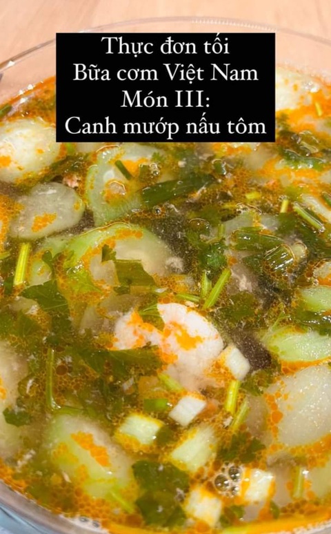 Đạo diễn Bảo Nhân làm ốc bulot nướng bơ tỏi cho thỏa cơn thèm ốc - Ảnh 8. Đạo diễn Bảo Nhân làm ốc bulot nướng bơ tỏi cho thỏa cơn thèm ốc - Ảnh 8.