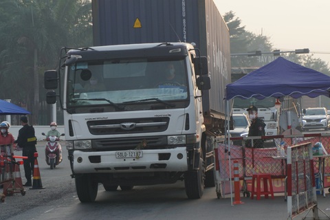 TP.HCM: hơn 53.438 giấy nhận diện có mã QR đã được cấp cho xe chở hàng - Ảnh 1. TP.HCM: hơn 53.438 giấy nhận diện có mã QR đã được cấp cho xe chở hàng - Ảnh 1.