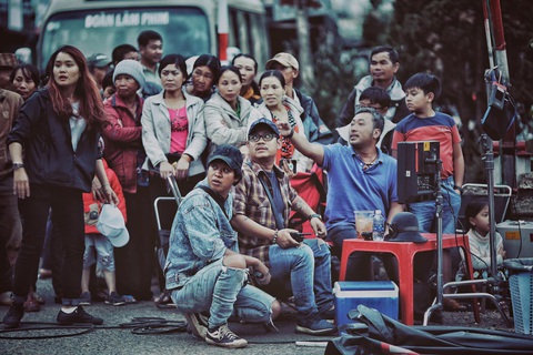 Nghệ sĩ đùm bọc nhau đi qua mùa dịch - Ảnh 1. Nghệ sĩ đùm bọc nhau đi qua mùa dịch - Ảnh 1.