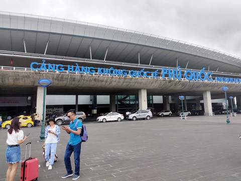 Từ 19-7 bay đến 19 tỉnh, thành phố giãn cách theo chỉ thị 16 thế nào? - Ảnh 1. Từ 19-7 bay đến 19 tỉnh, thành phố giãn cách theo chỉ thị 16 thế nào? - Ảnh 1.