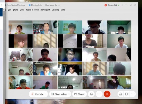 Dạy học trực tuyến nhưng hầu hết phương thức đánh giá vẫn như học trực tiếp - Ảnh 1. Dạy học trực tuyến nhưng hầu hết phương thức đánh giá vẫn như học trực tiếp - Ảnh 1.