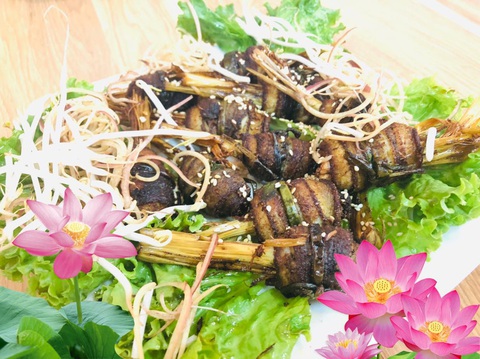Người xứ Nghệ bày cách nấu đủ món lươn chuẩn những ngày giãn cách - Ảnh 4. Người xứ Nghệ bày cách nấu đủ món lươn chuẩn những ngày giãn cách - Ảnh 4.