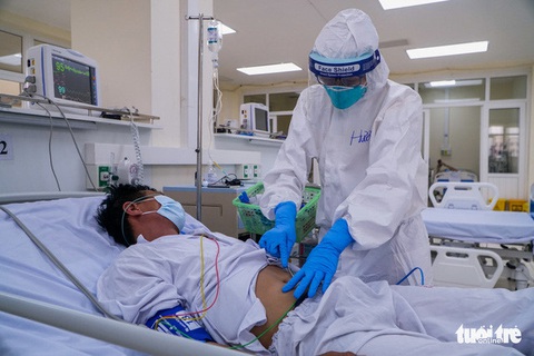 Phác đồ mới trị COVID-19: Có thể ra viện khi dương tính - Ảnh 1. Phác đồ mới trị COVID-19: Có thể ra viện khi dương tính - Ảnh 1.